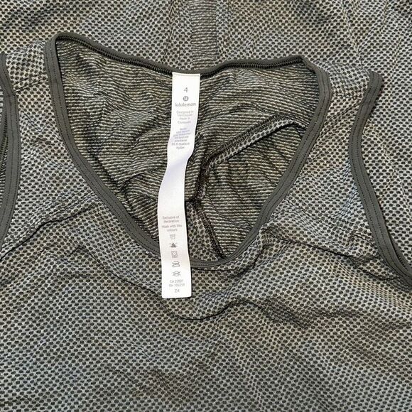 Lululemon green high neck tank top with open back | Sz 4 - Picture 3 of 6